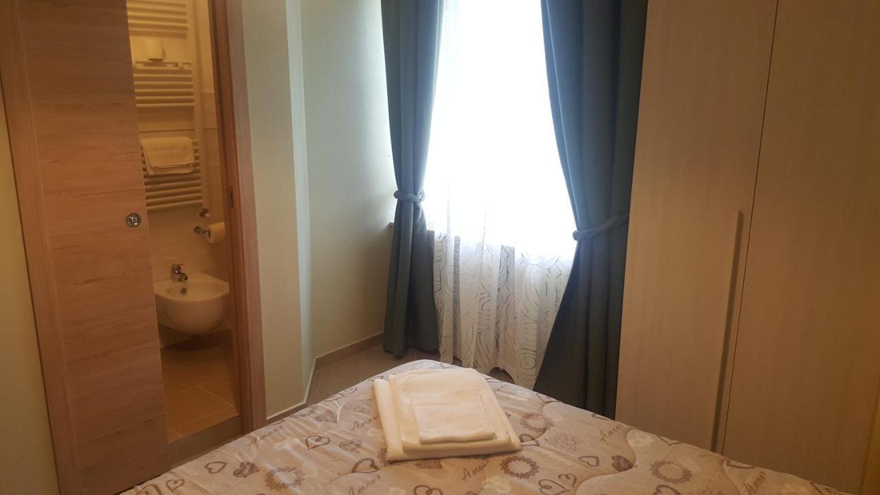 Hotel Le Terme A Due Passi Rapolano Terme Esterno foto