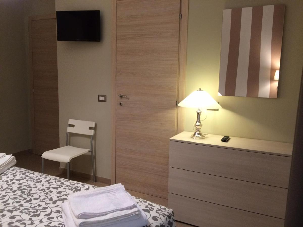 Hotel Le Terme A Due Passi Rapolano Terme Esterno foto